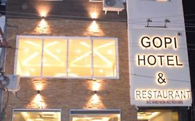 Gopi Hotel And Restaurant